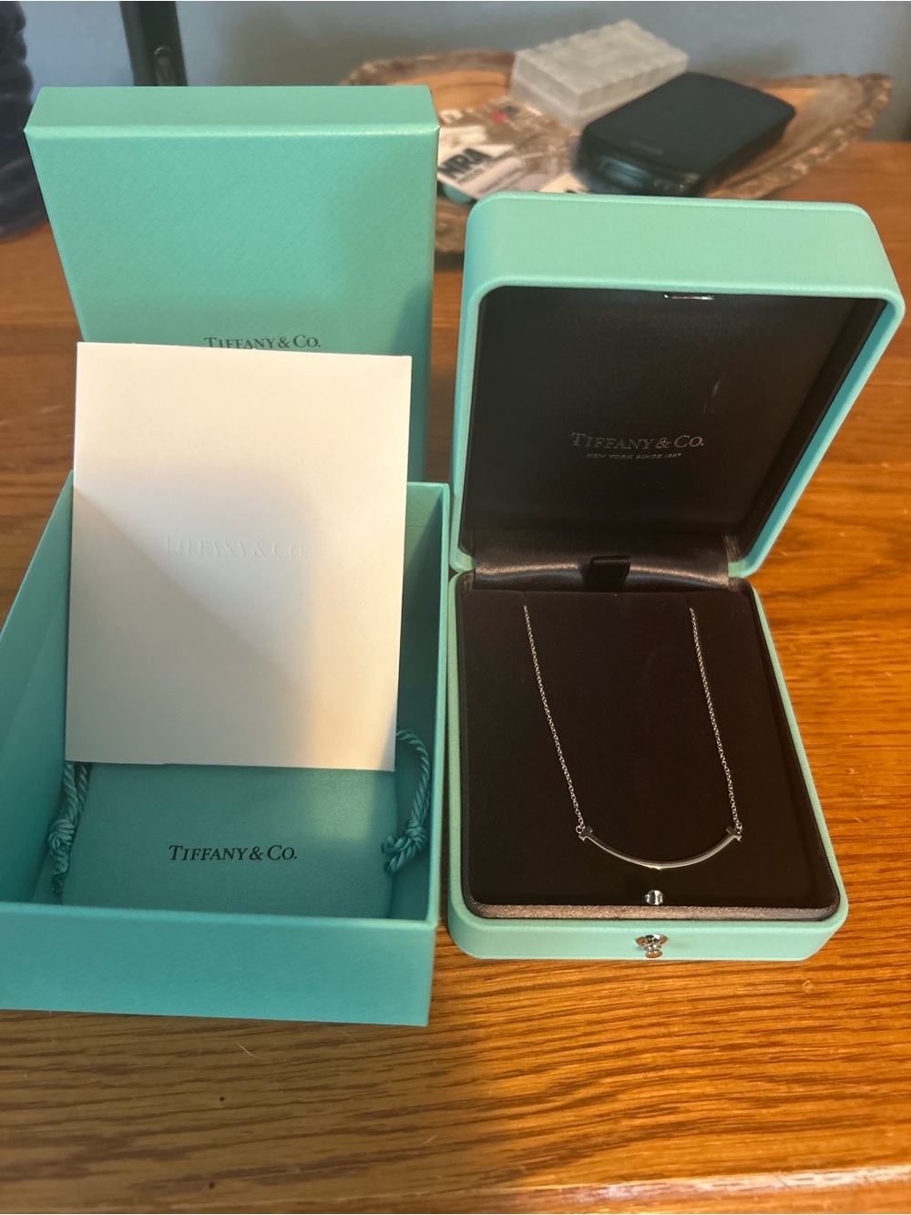 Tiffany & Co. T Smile necklace  18k white gold with Signature Blue Box